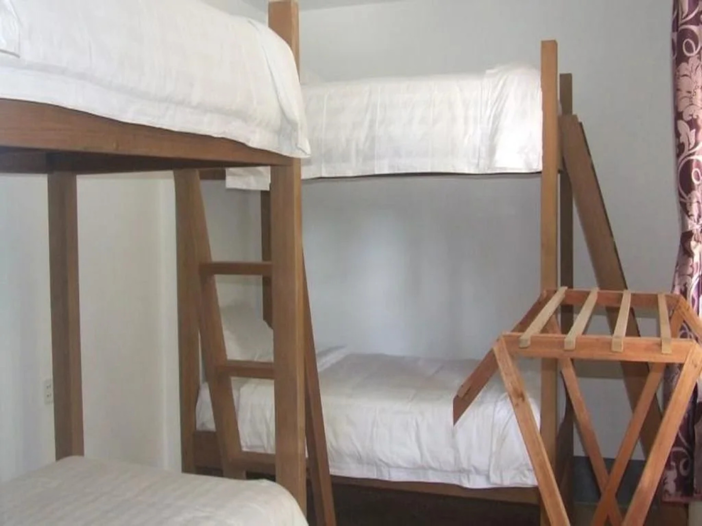 Season B&B - Ngapali - Hostel