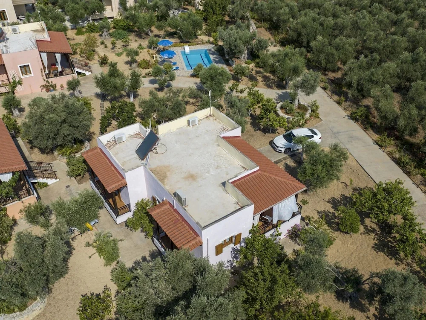 Modern Holiday Home in Sfakaki