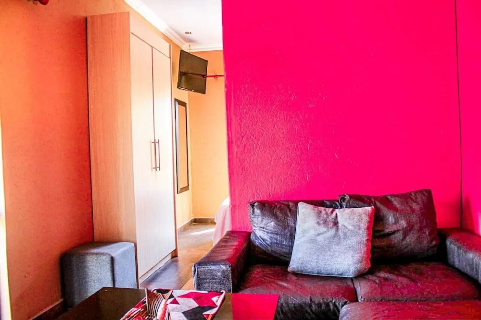 Thavhani Guest House