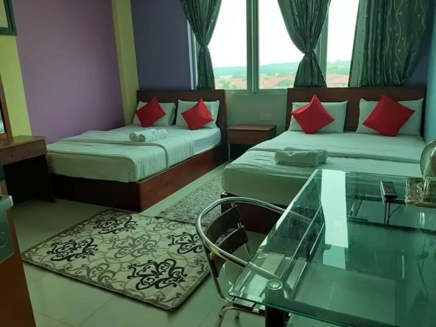 Saujana City Hotel by ZEN Rooms