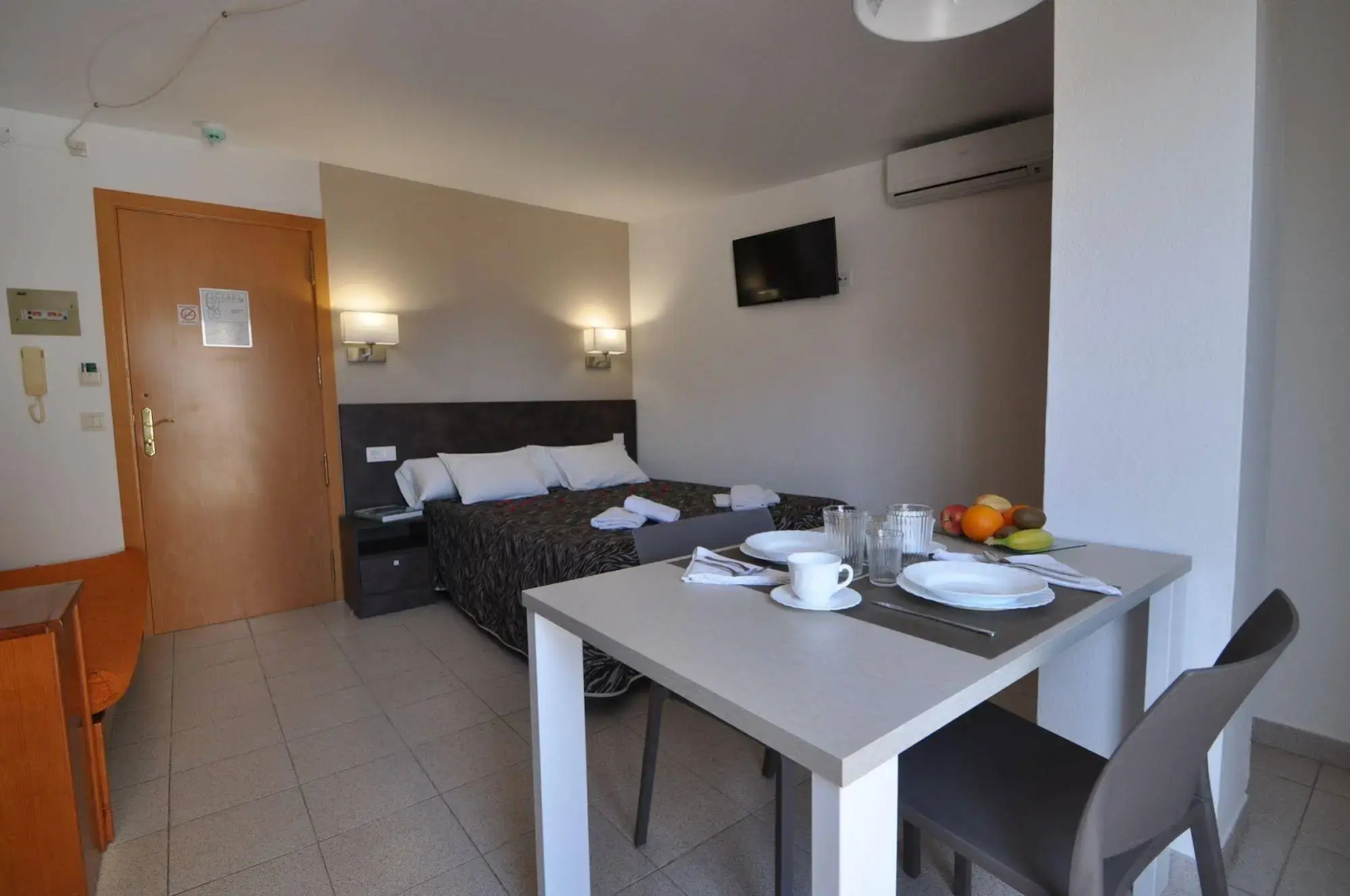Safari Hotel