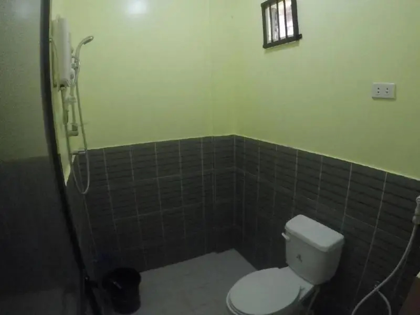 RedDoorz Plus near Municipality of Luisiana Laguna