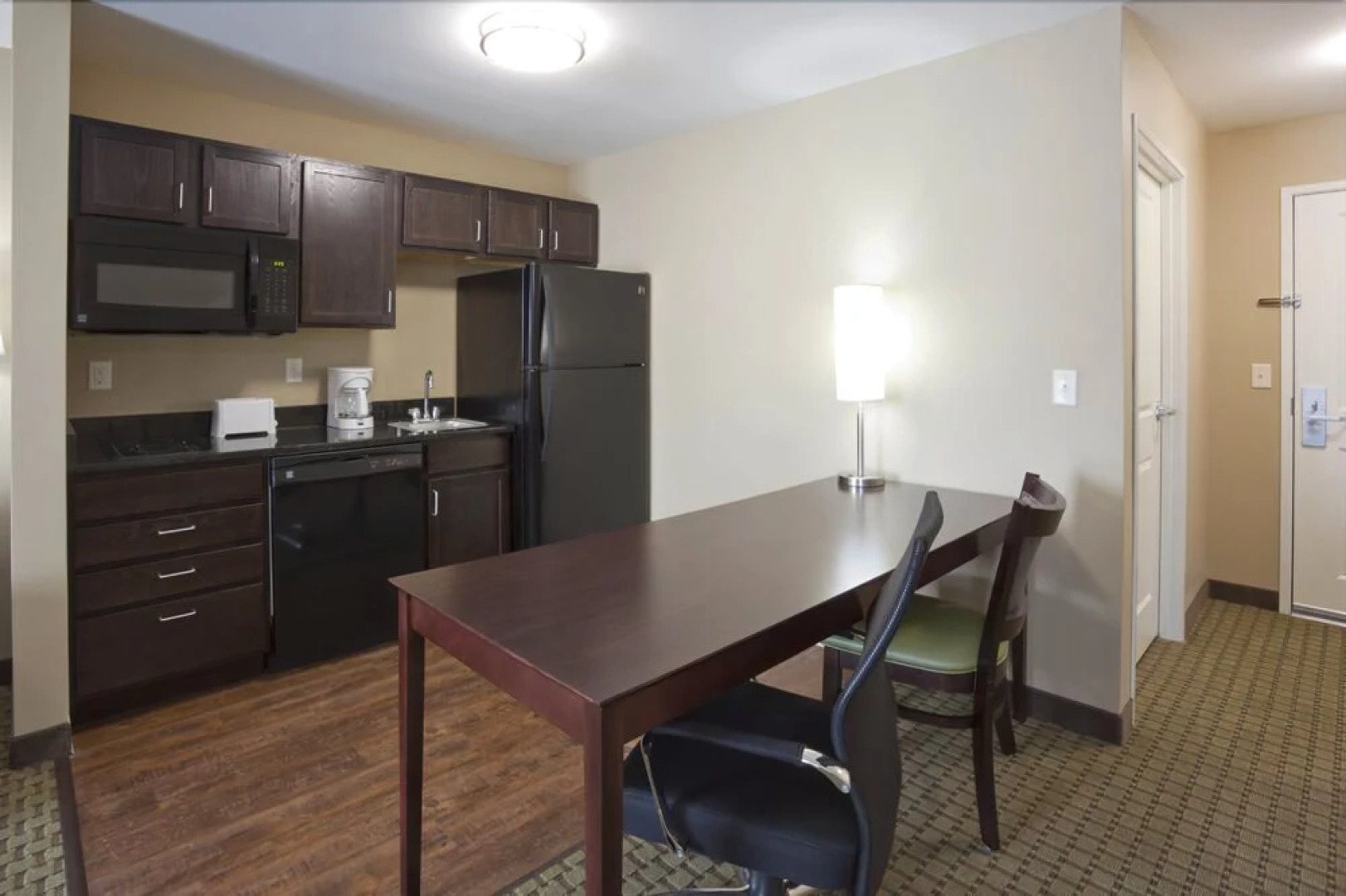 Grandstay Hotel Suites Thief River Falls
