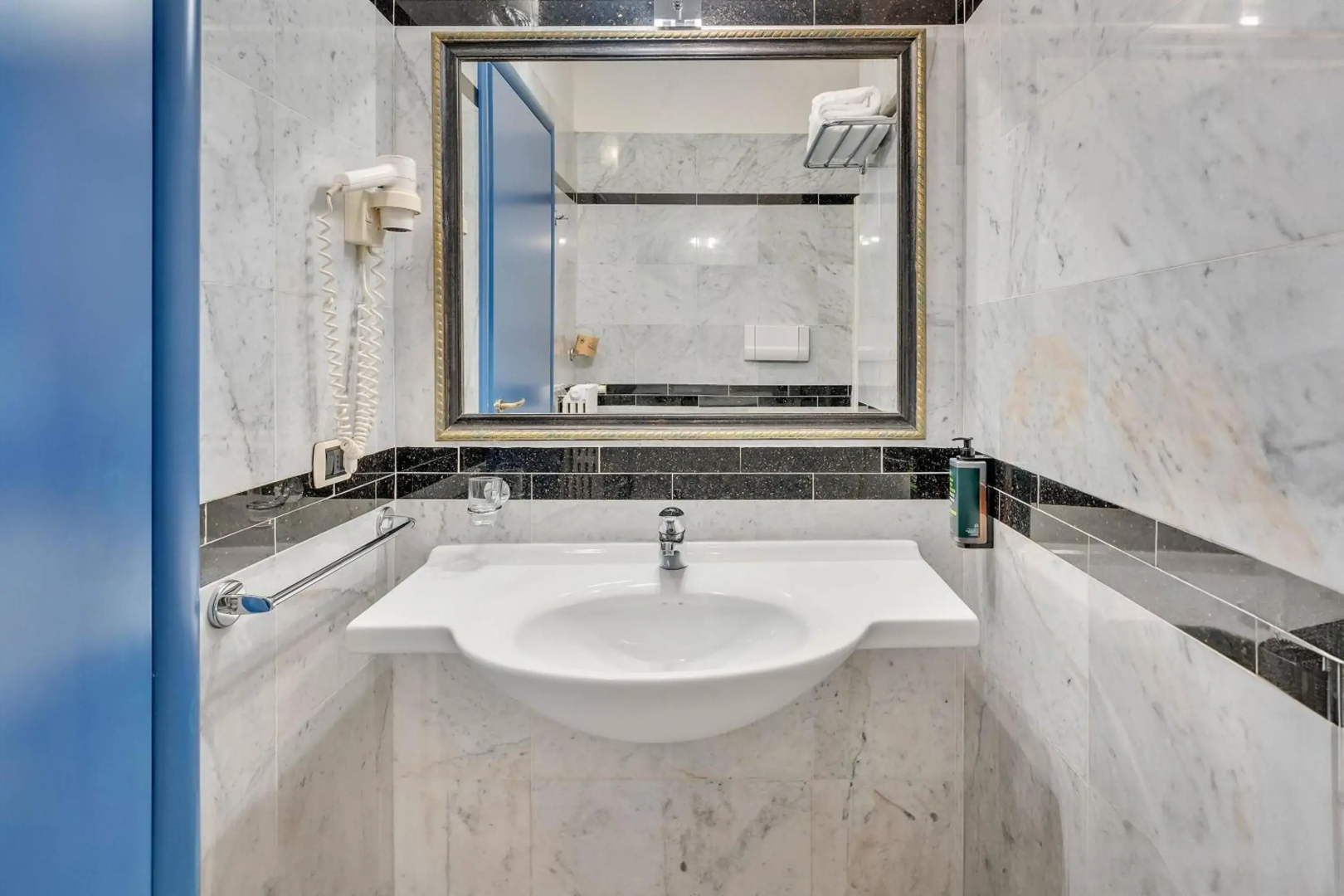 B&B HOTEL Bergamo Executive