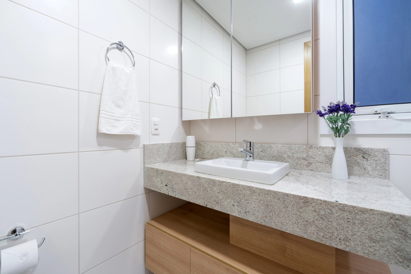 Novíssimo apto de 2 quartos no centro de Gramado