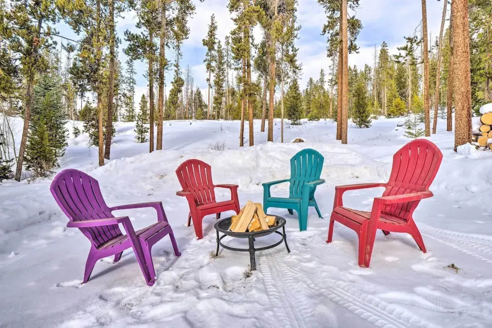 Grand Fraser Escape w/ Private Deck & Hot Tub