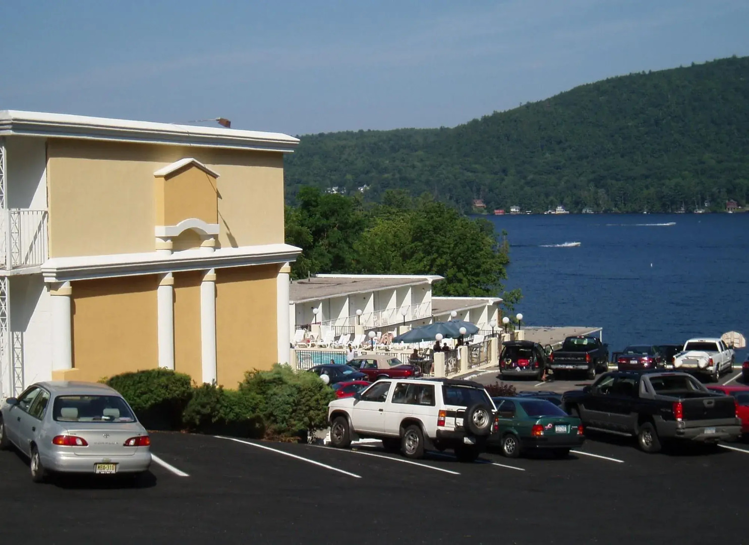 Lakefront Terrace Resort