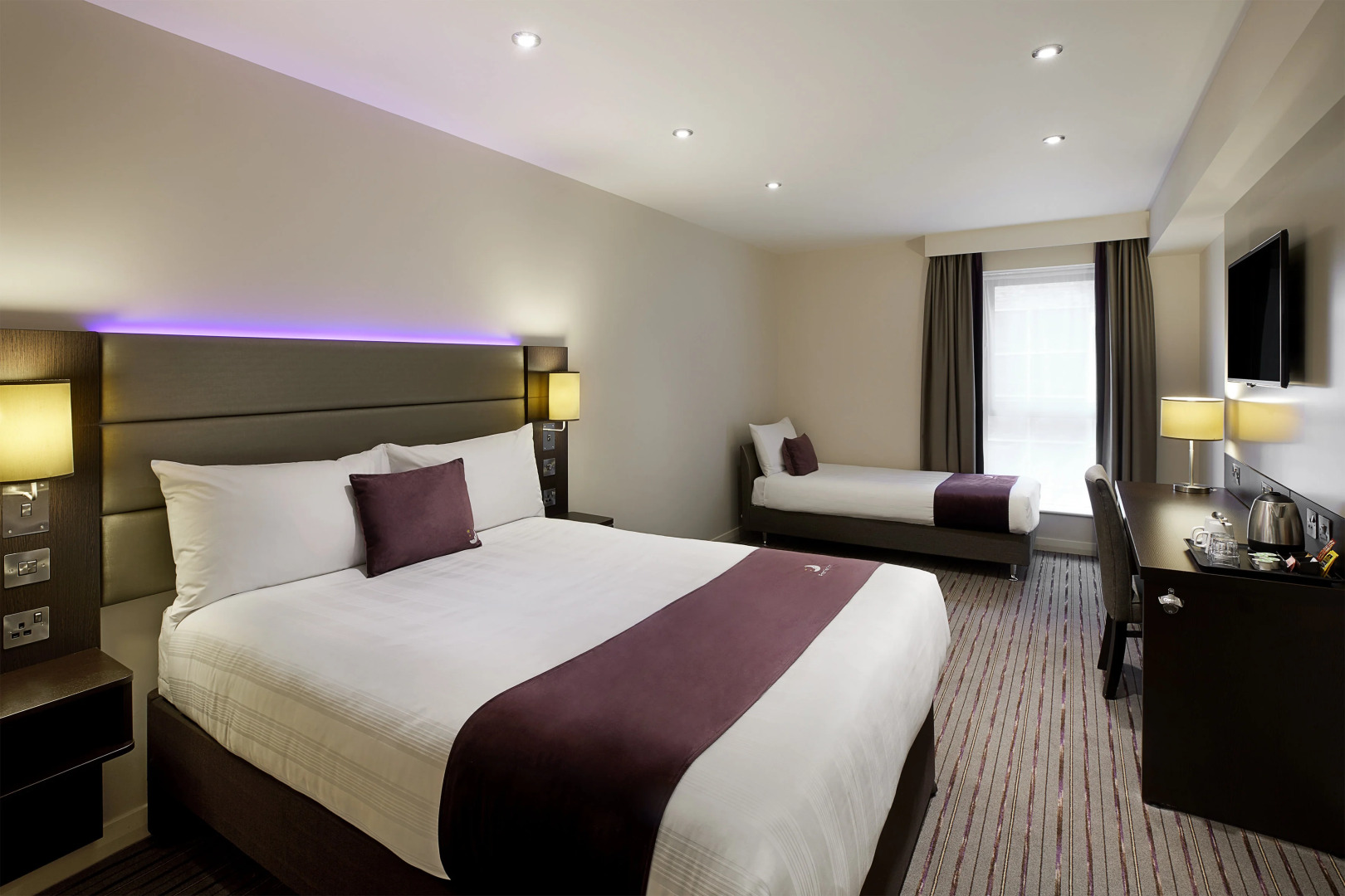 Premier Inn Milton Keynes (Willen Lake)
