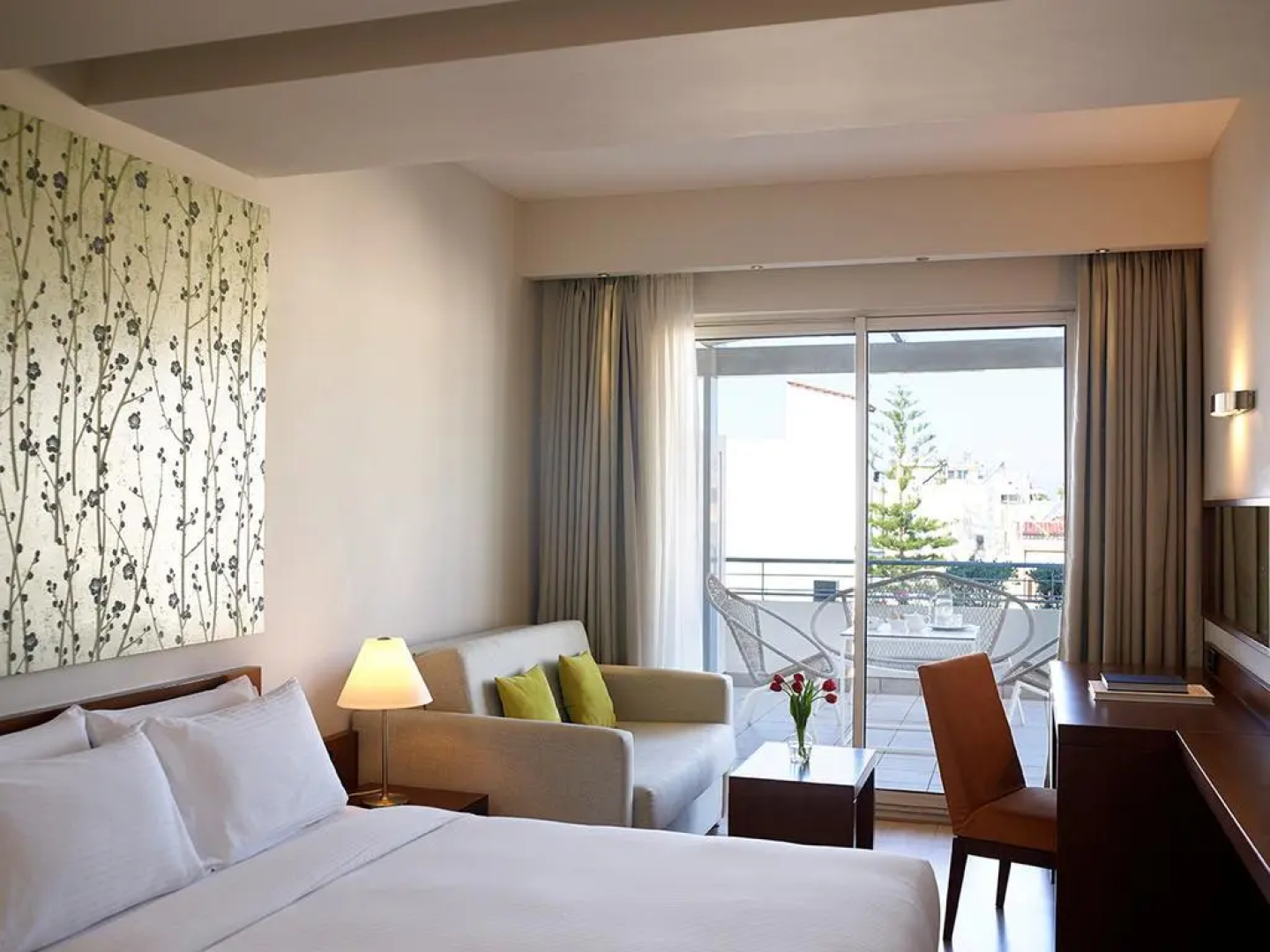Pharae Palace Hotel