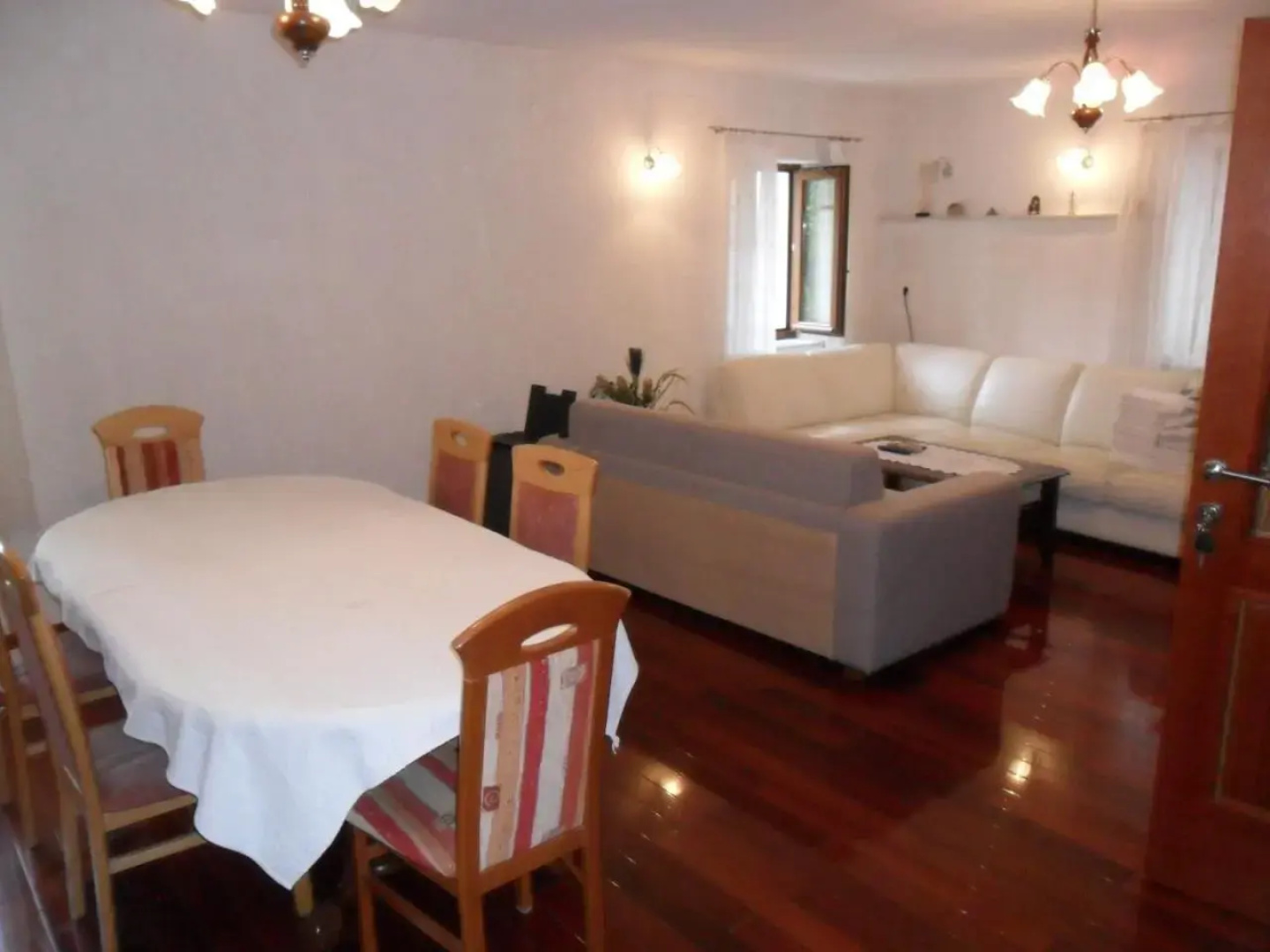Apartments Štefanac