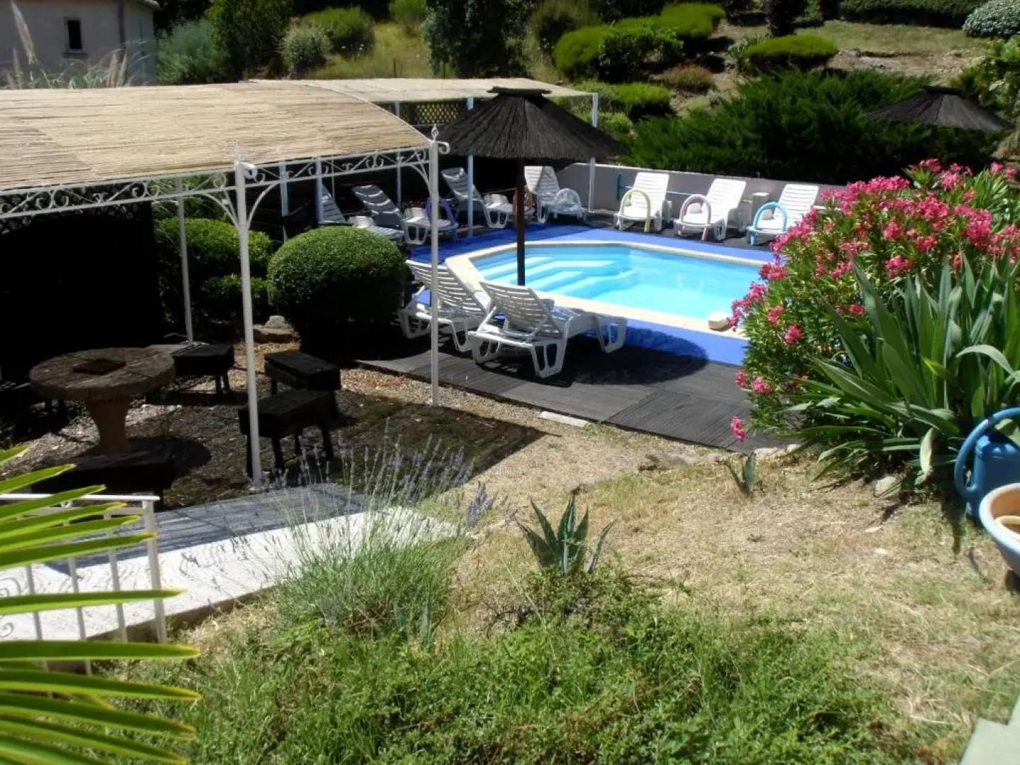 la Soleiade Gites 2à4 pers au Lac de Saint-Cassien proximité Cannes Mandelieu la Napoule Frejus St Raphael