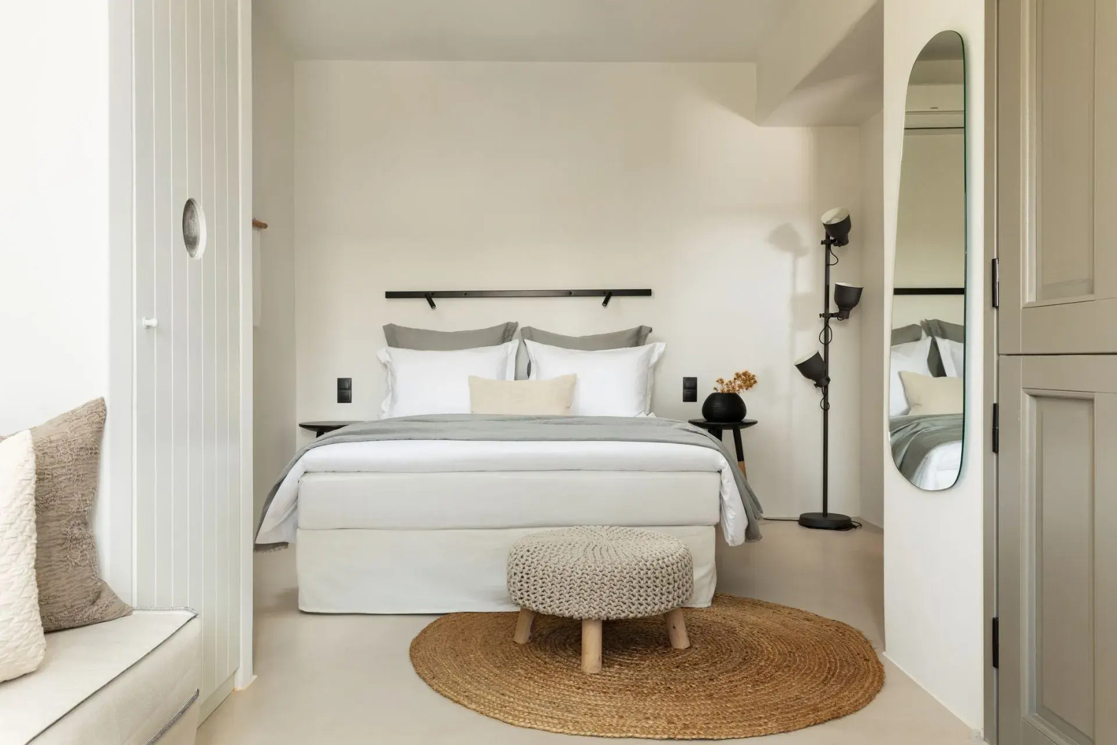 Chora Kythnos Suites