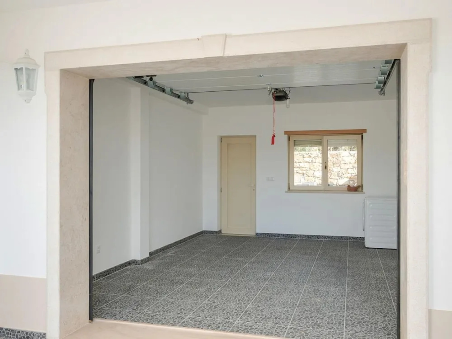 Modern Holiday Home in Lisbon With Private Pool & Jacuzzi! Ncasa Aurélie