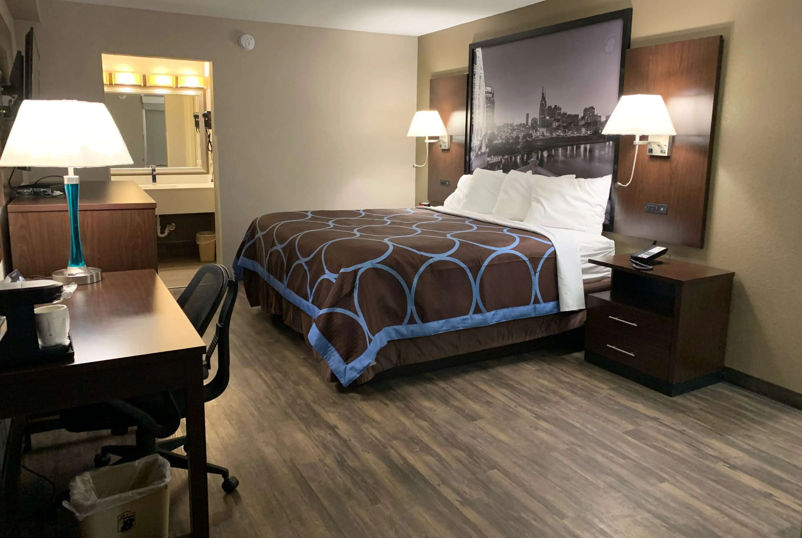 Super 8 by Wyndham Cookeville