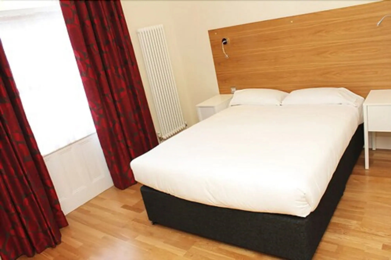 Brentwood Hotel