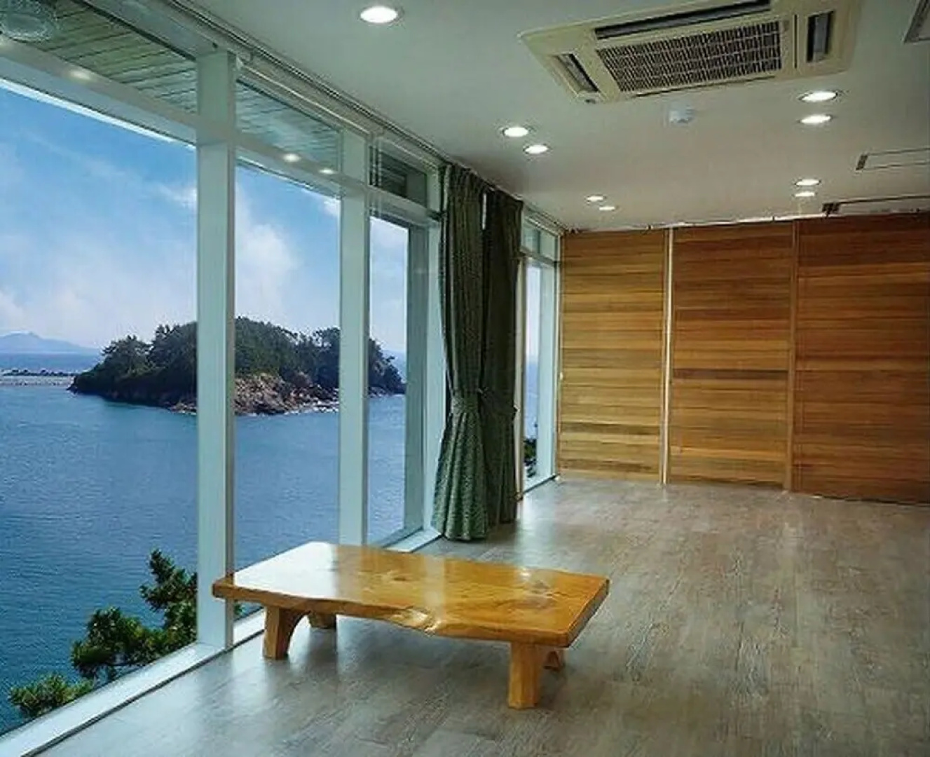 Yacht Pension