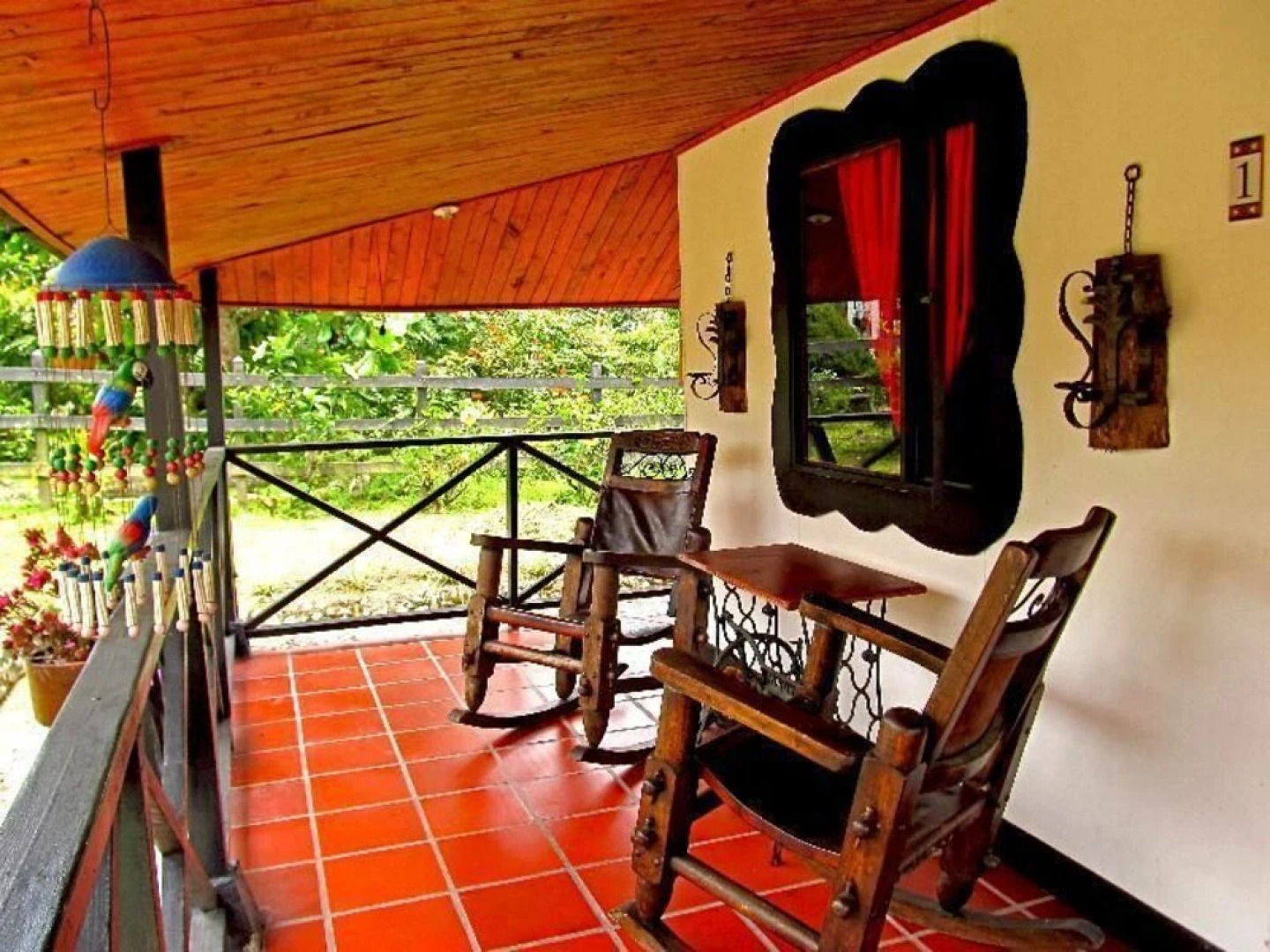 Finca Hotel Sol y Luna