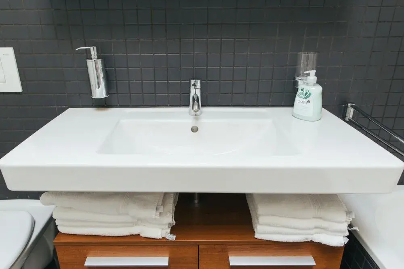 Penthouse Apartments Lakeside