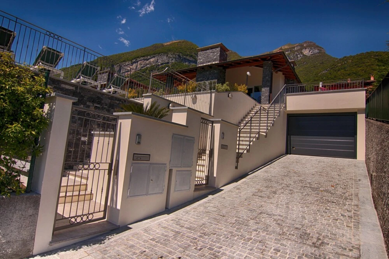 Villa Mirage