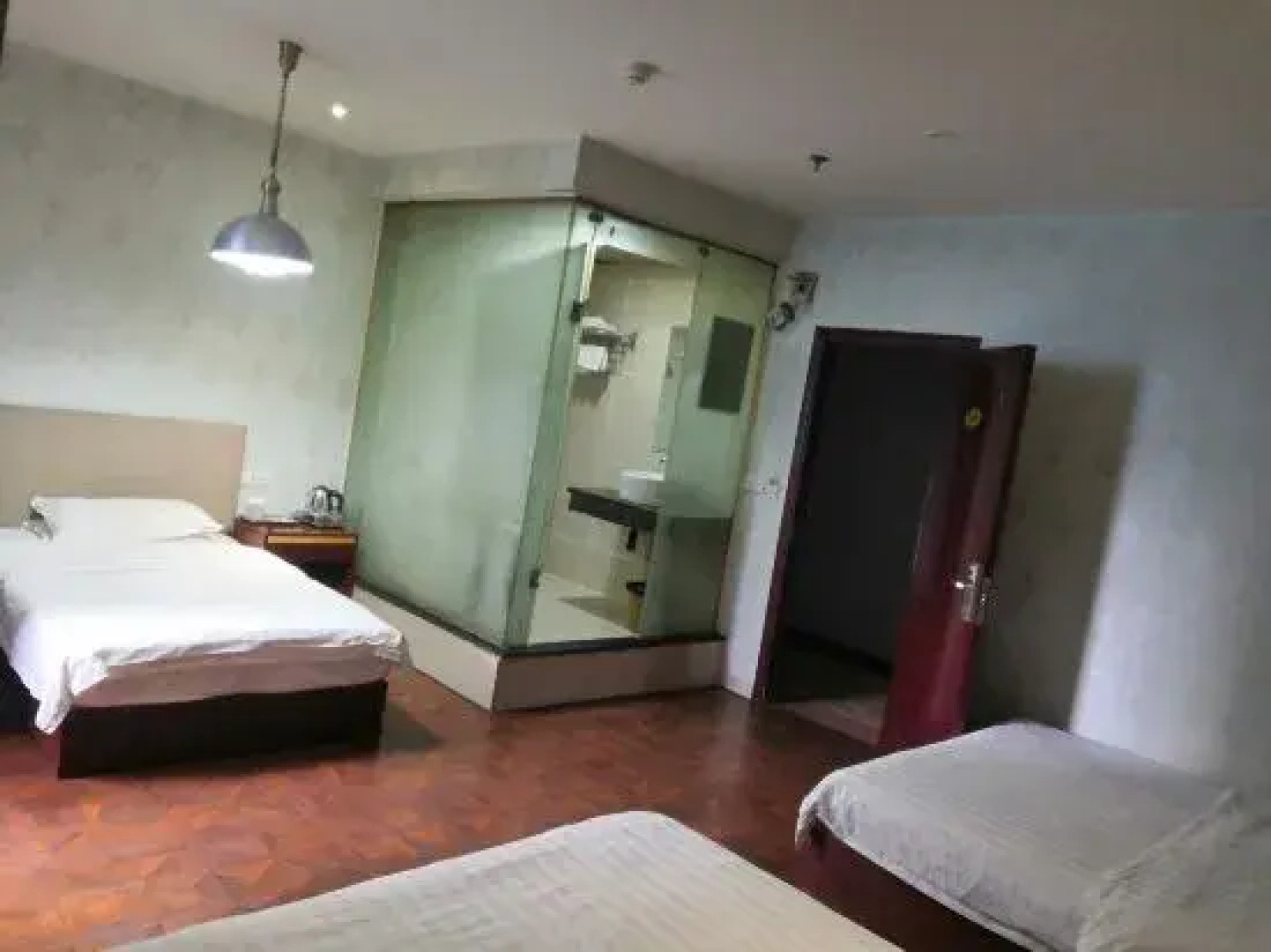 Jingshan Rose Bay Hotel