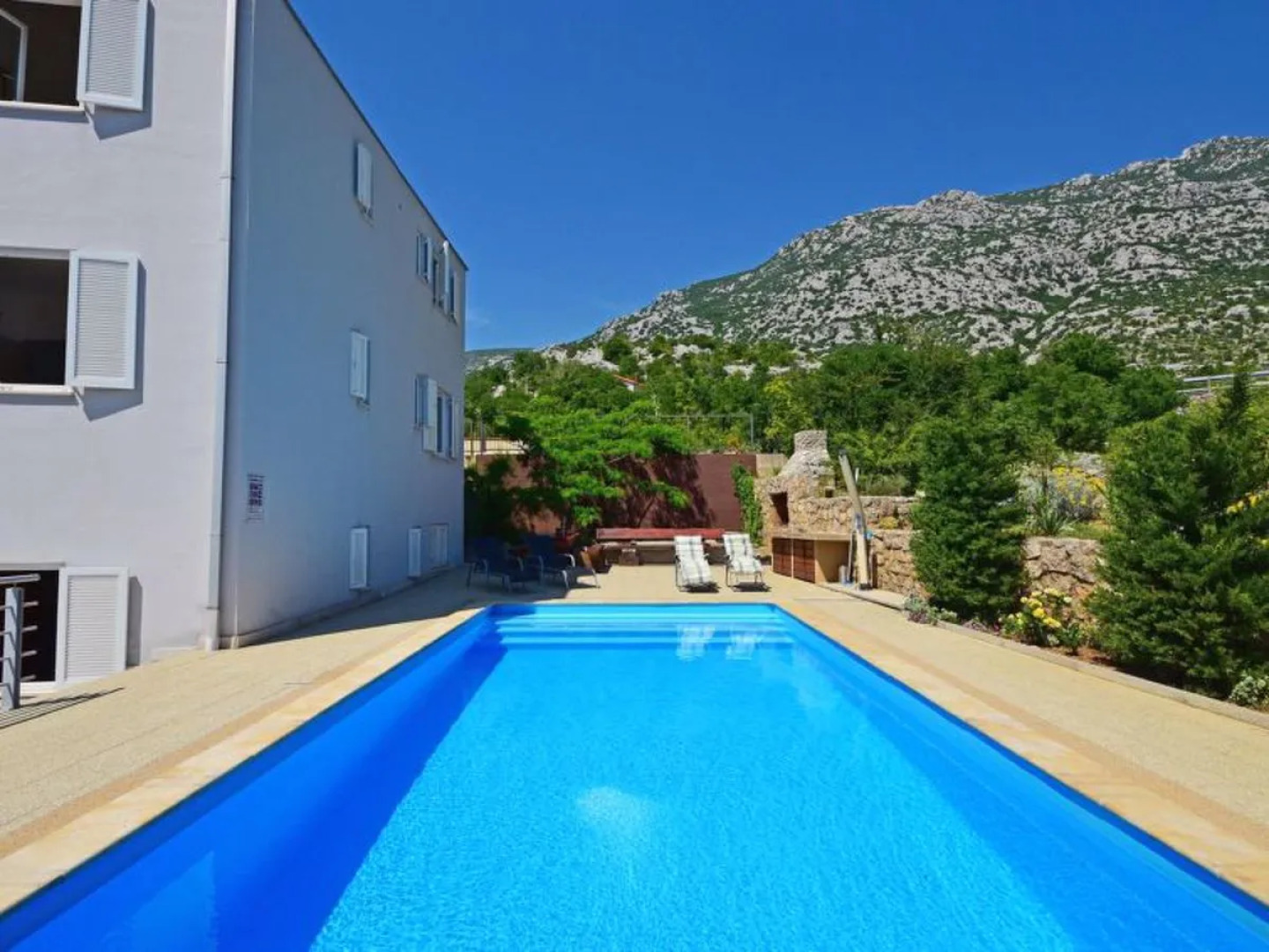 Apartment Sani Karlobag 12725