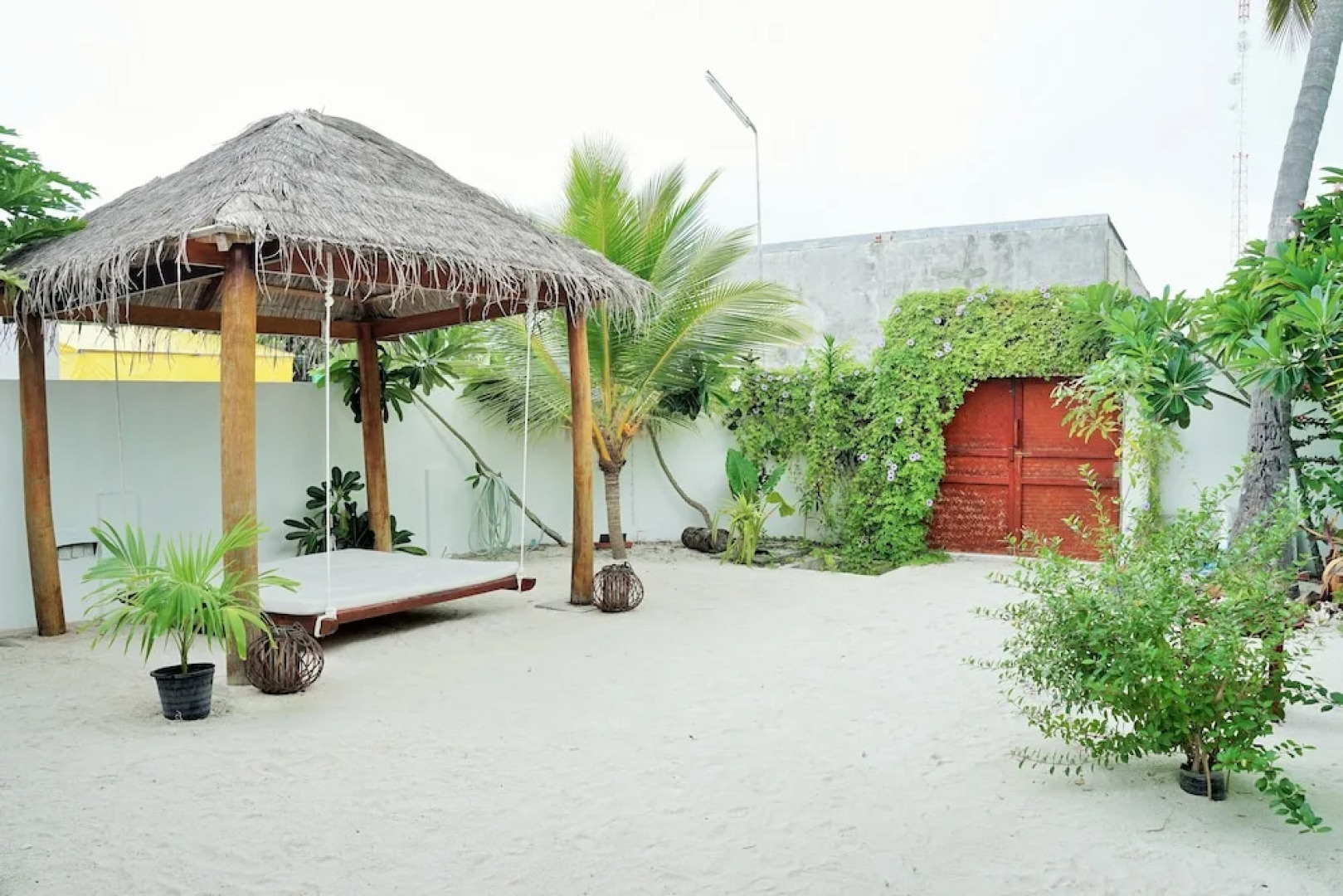 Manta Retreat at Daravandhoo