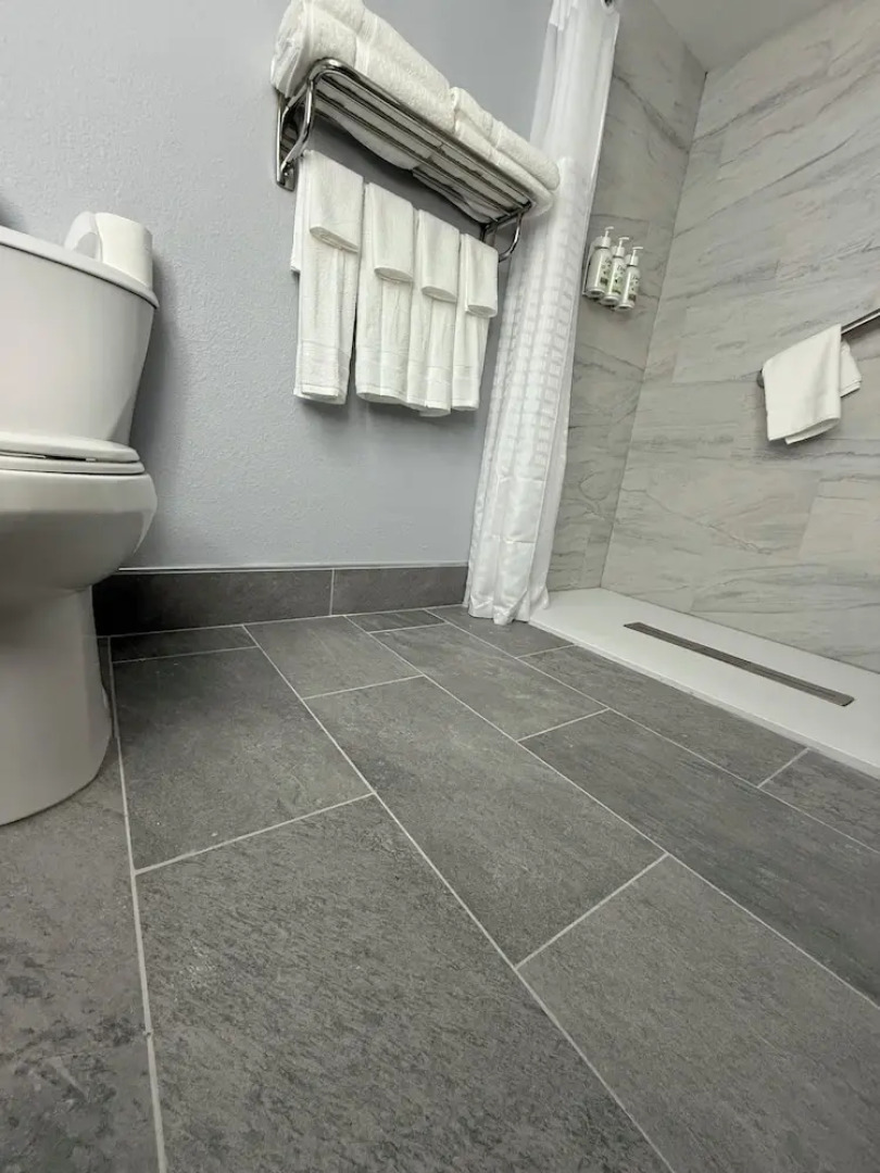 Baymont by Wyndham Batavia - Darien Lake