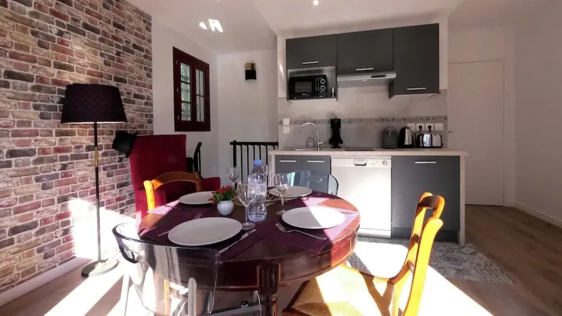 Amazing Duplex With Sauna 1br/4p in the Heart of Orly, Close to Paris