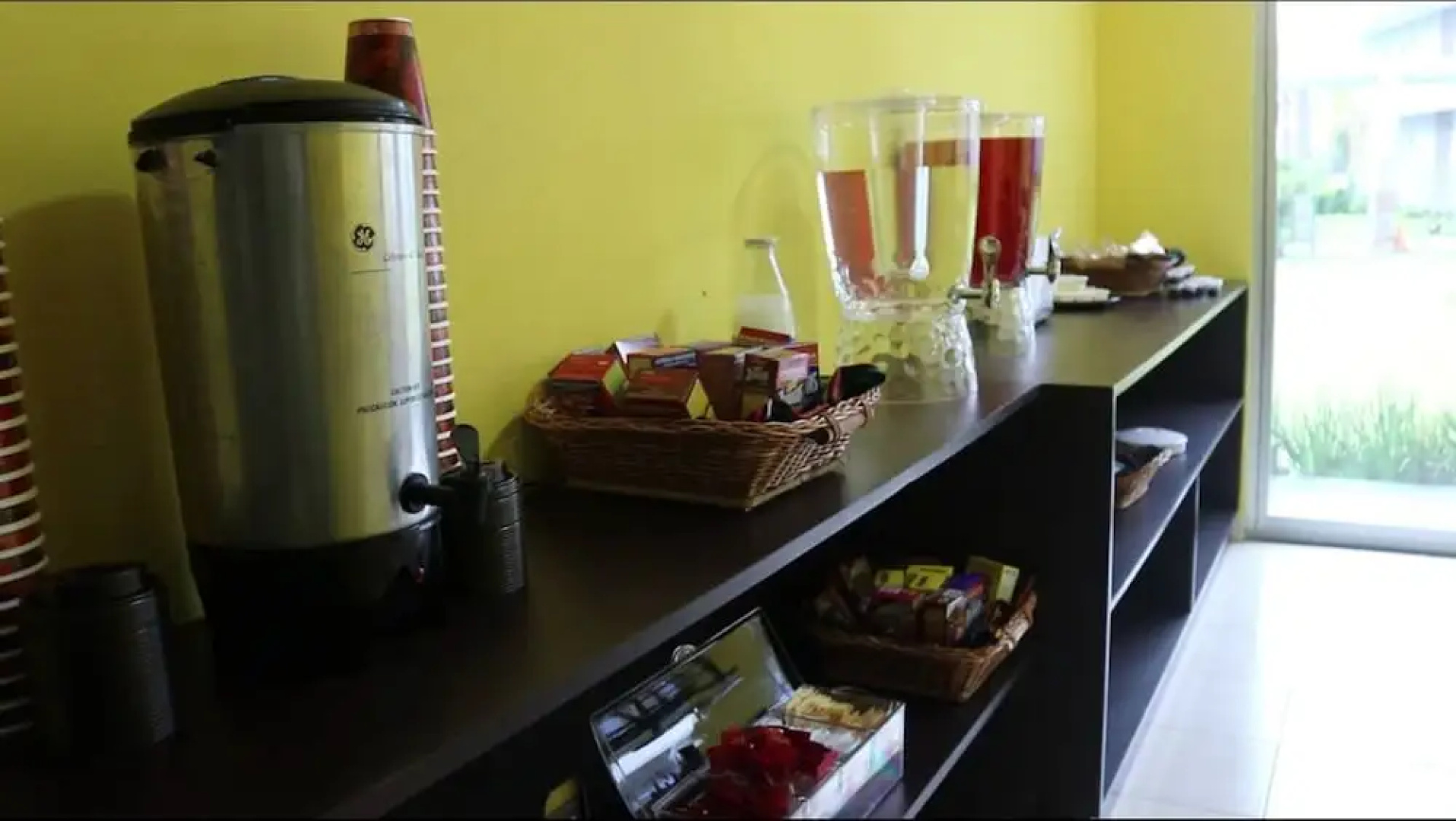 Hotel Edmagra Inn