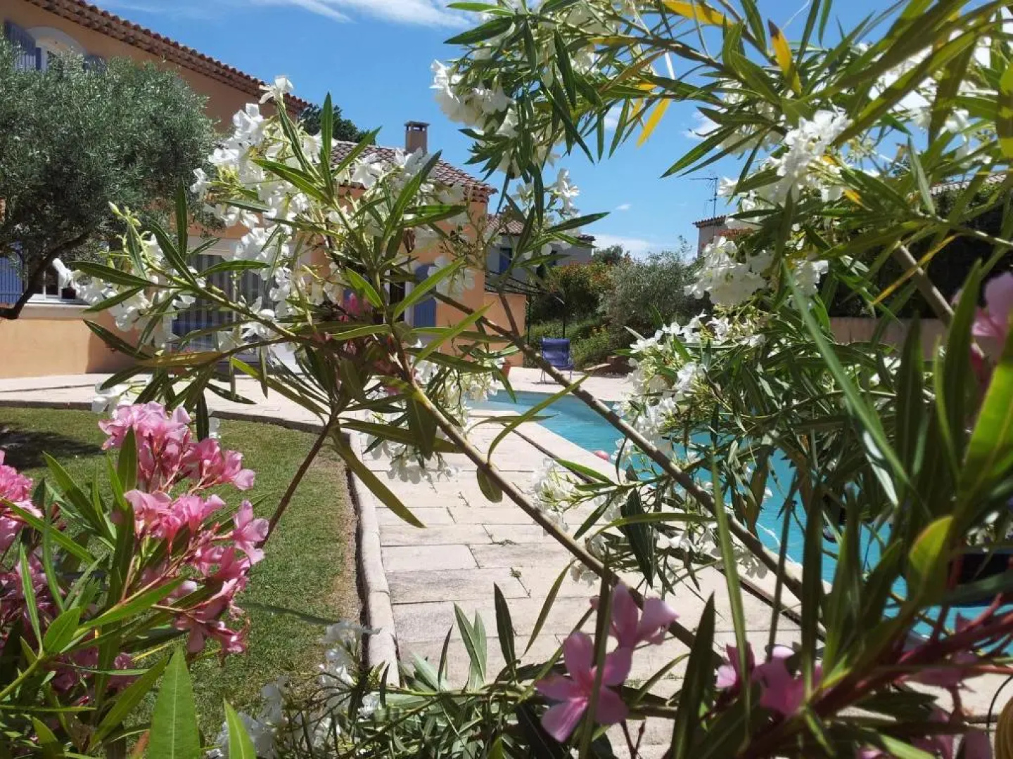 Les Portes Du Ventoux