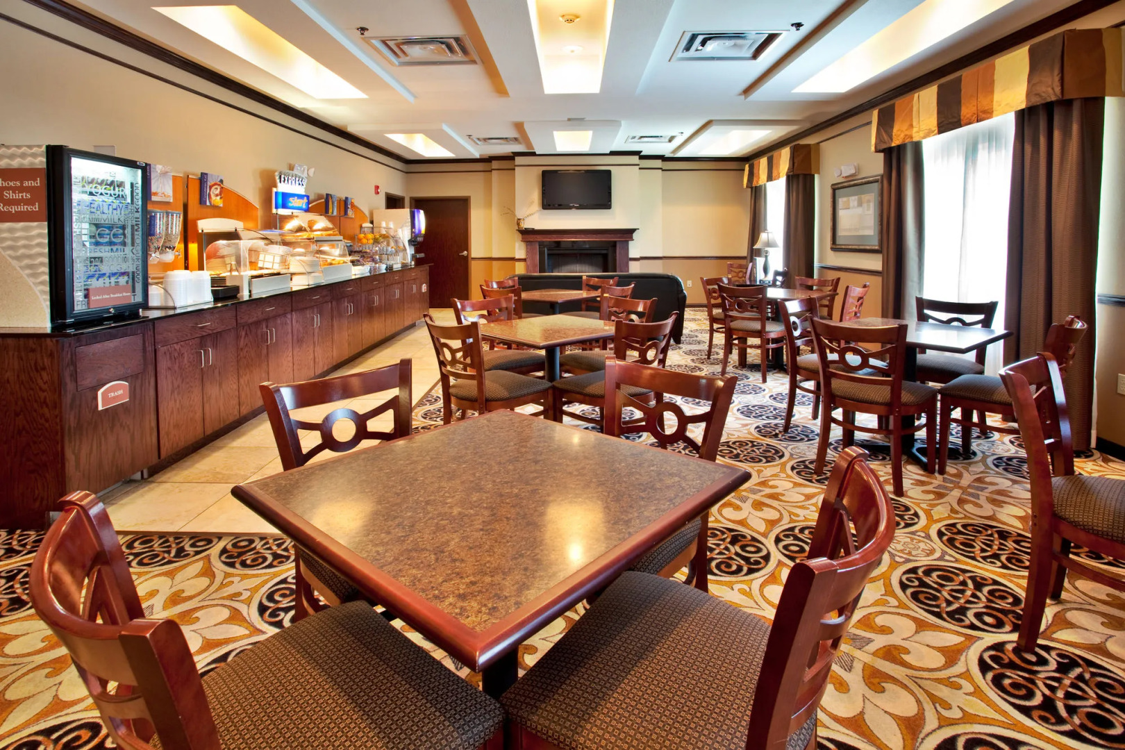 Holiday Inn Express & Suites Sedalia by IHG