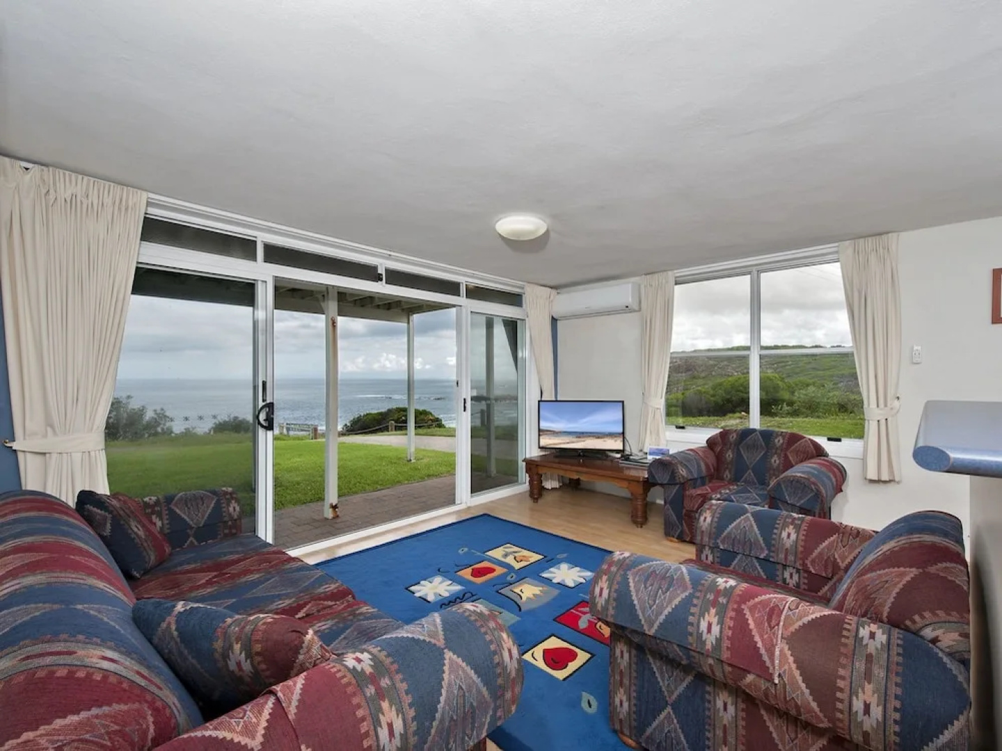 Ocean Retreat, 28 Pacific Street