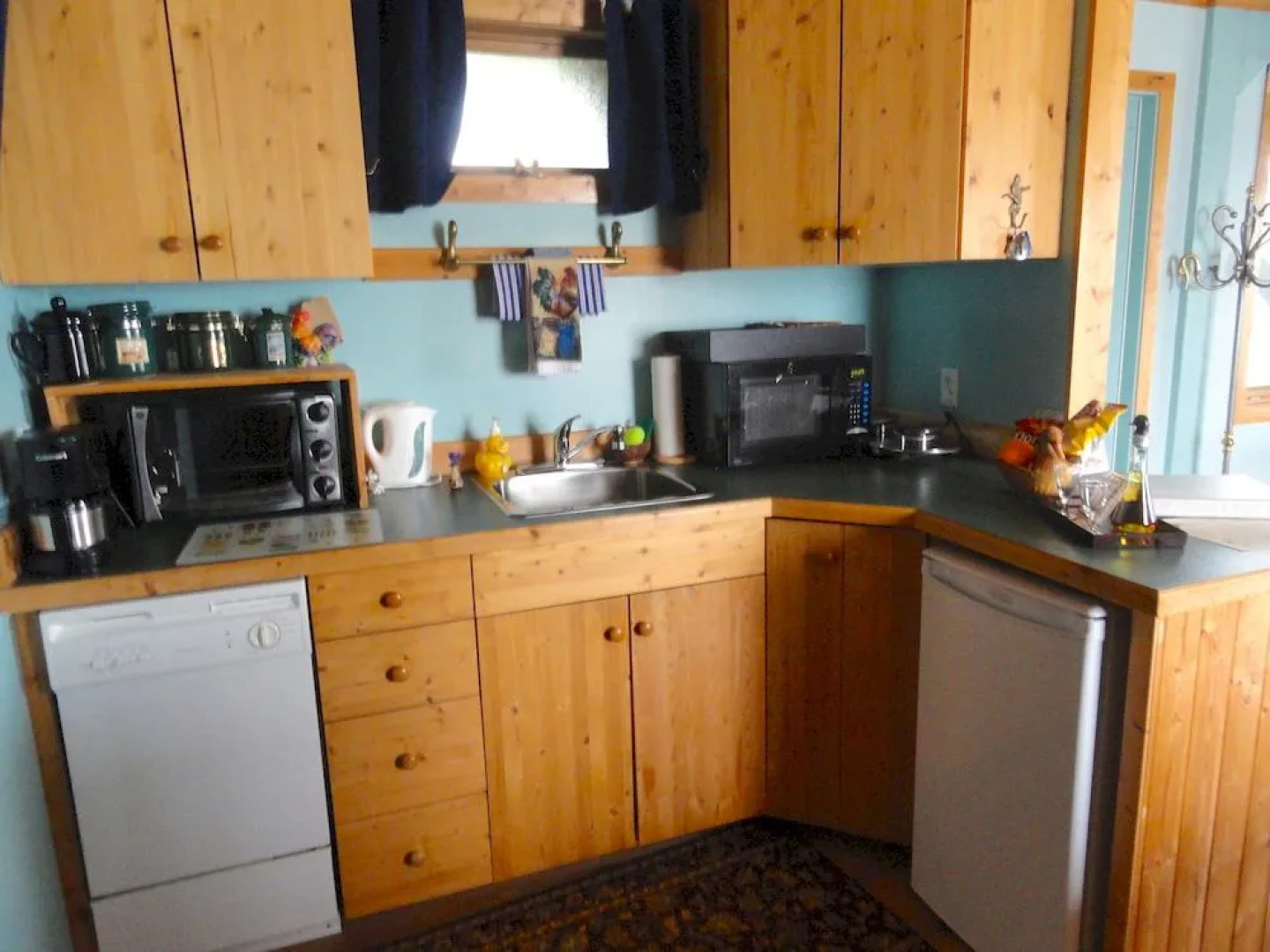 The Duck Inn Riverfront Cottages