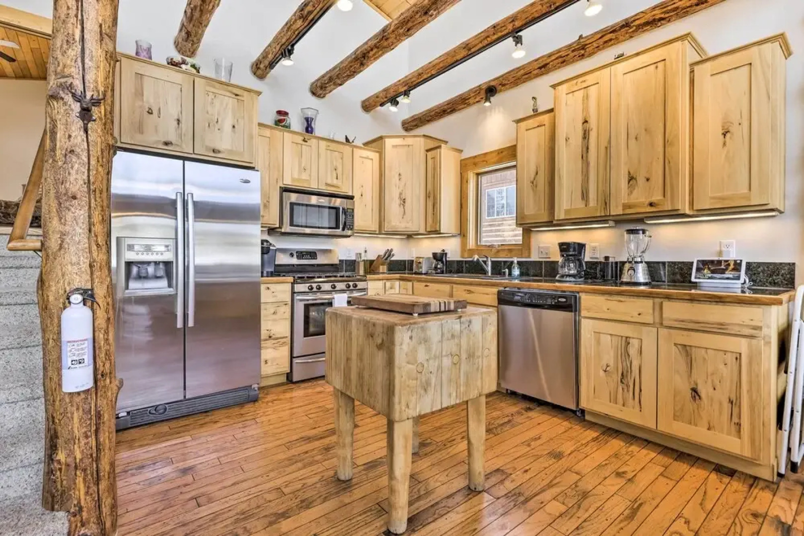 1 Mi to Lake Granby: Home w/ Mtn Views & Gas Grill