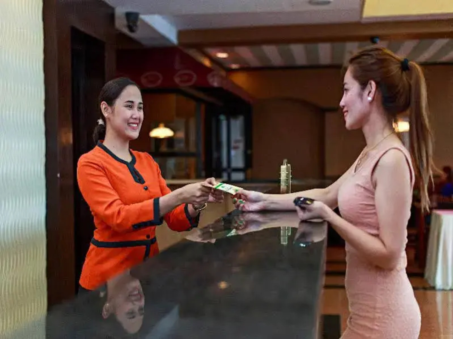 The Orchard Cebu Hotel & Suites