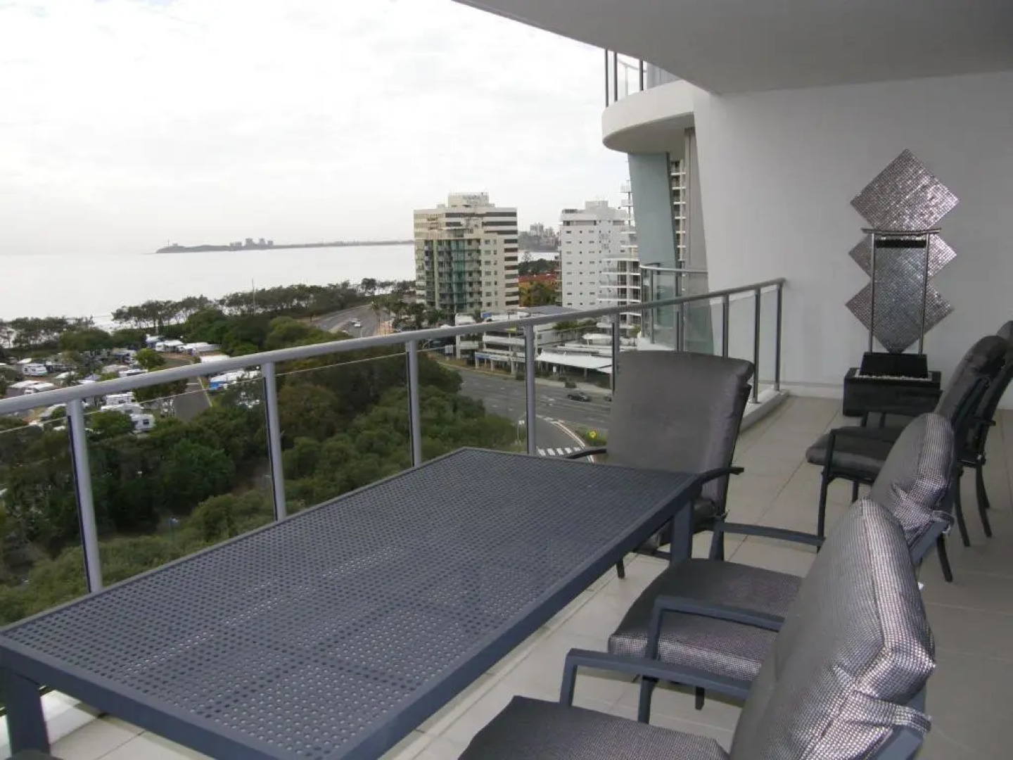 Silver Sea On Sixth Resort