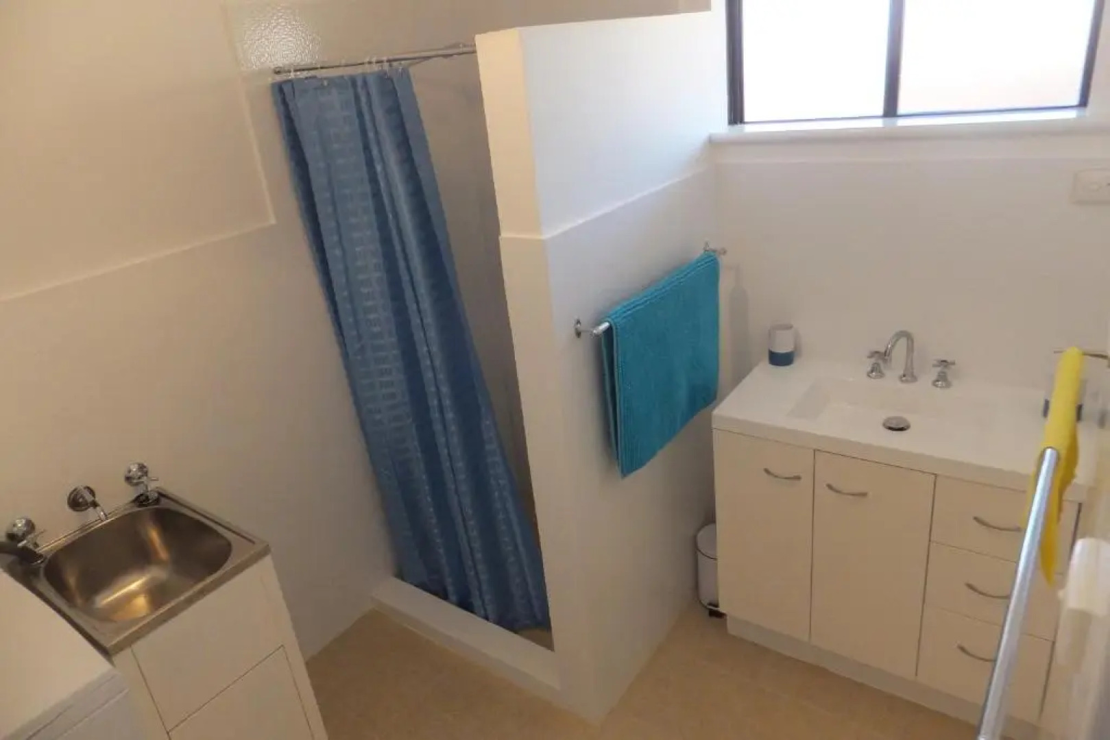 Ocean Beach Chalet 16