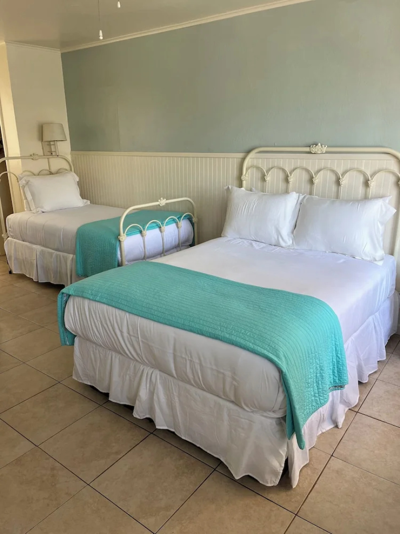 The Cayucos Motel