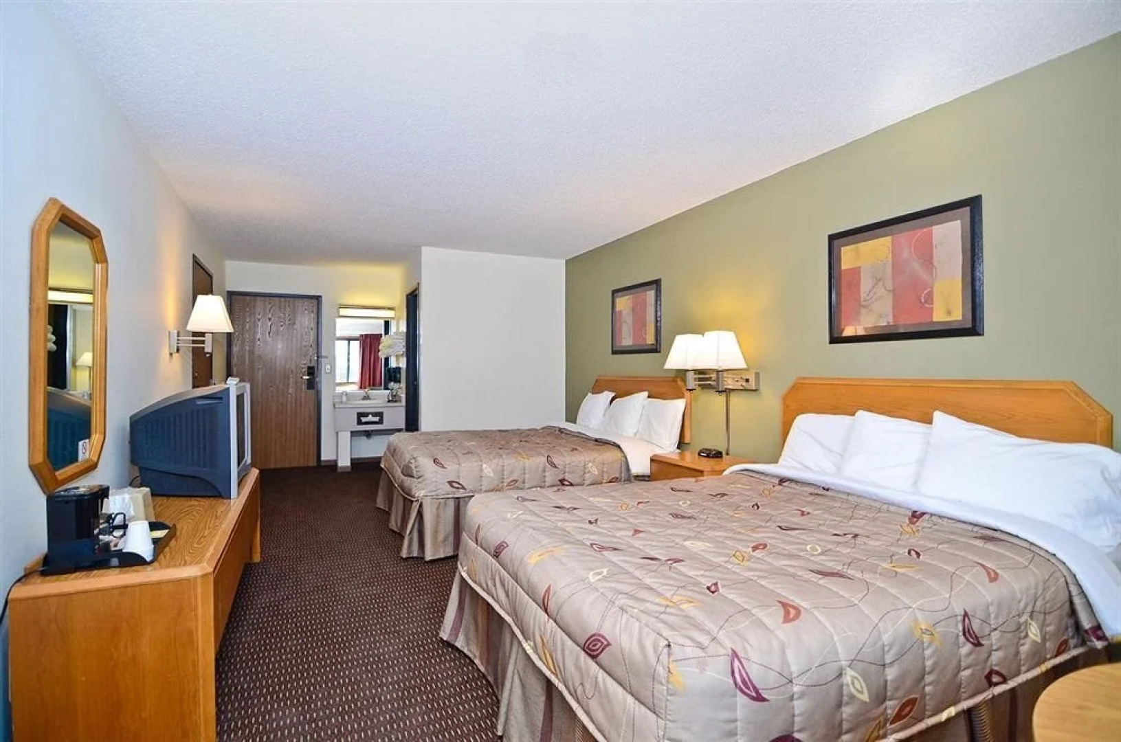 Super 8 Hayward Wisconsin