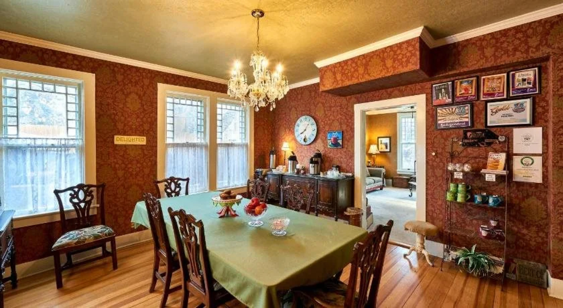 Avenue Hotel Bed and Breakfast