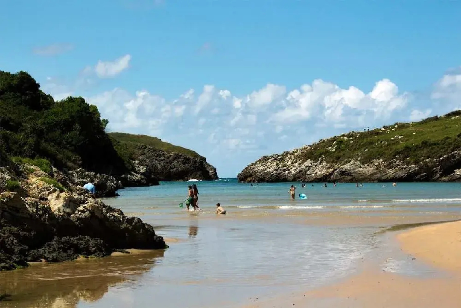 Hotel y Apartamentos El Camín