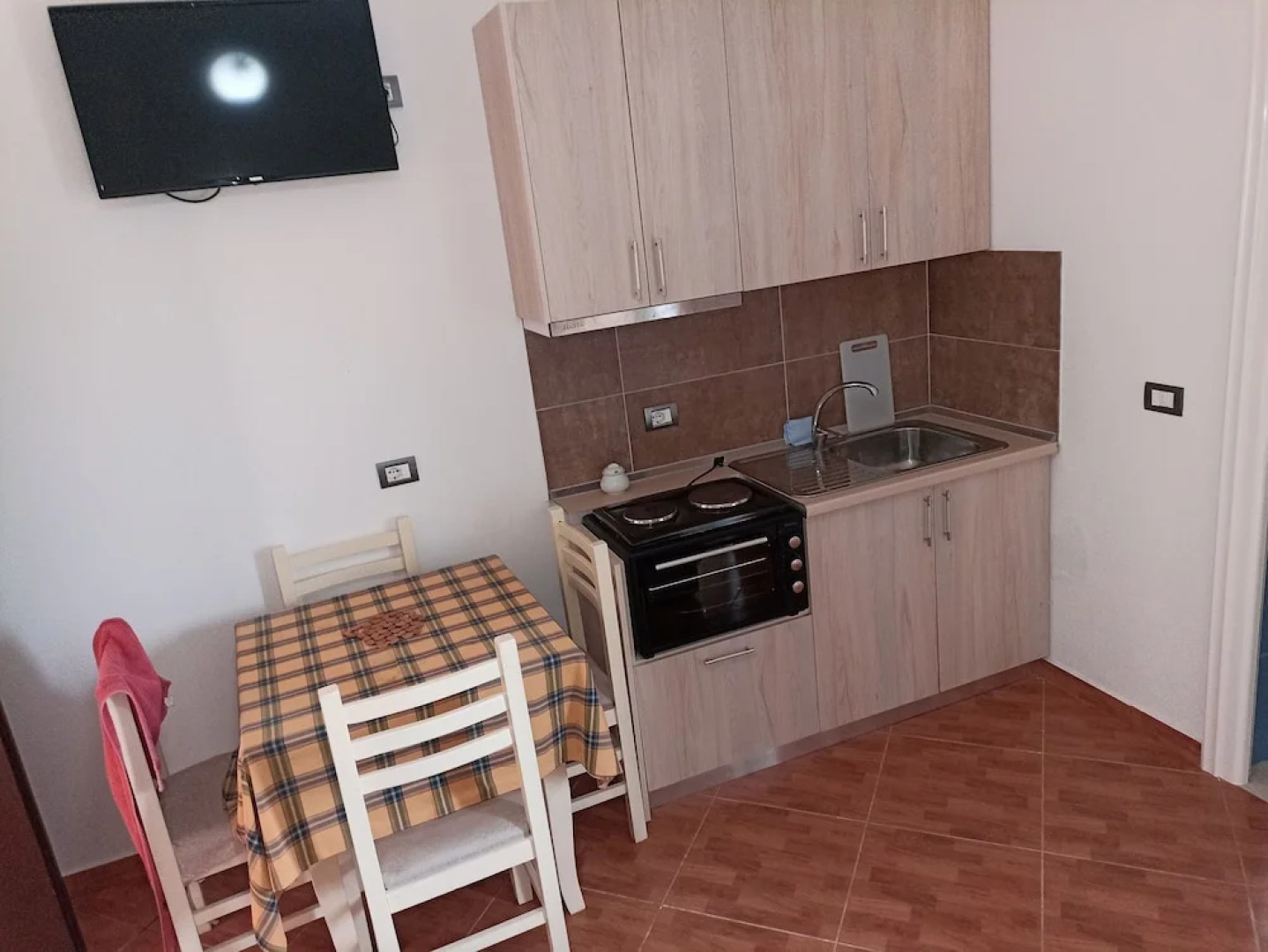 Studio Apartment Hamallaj Beach