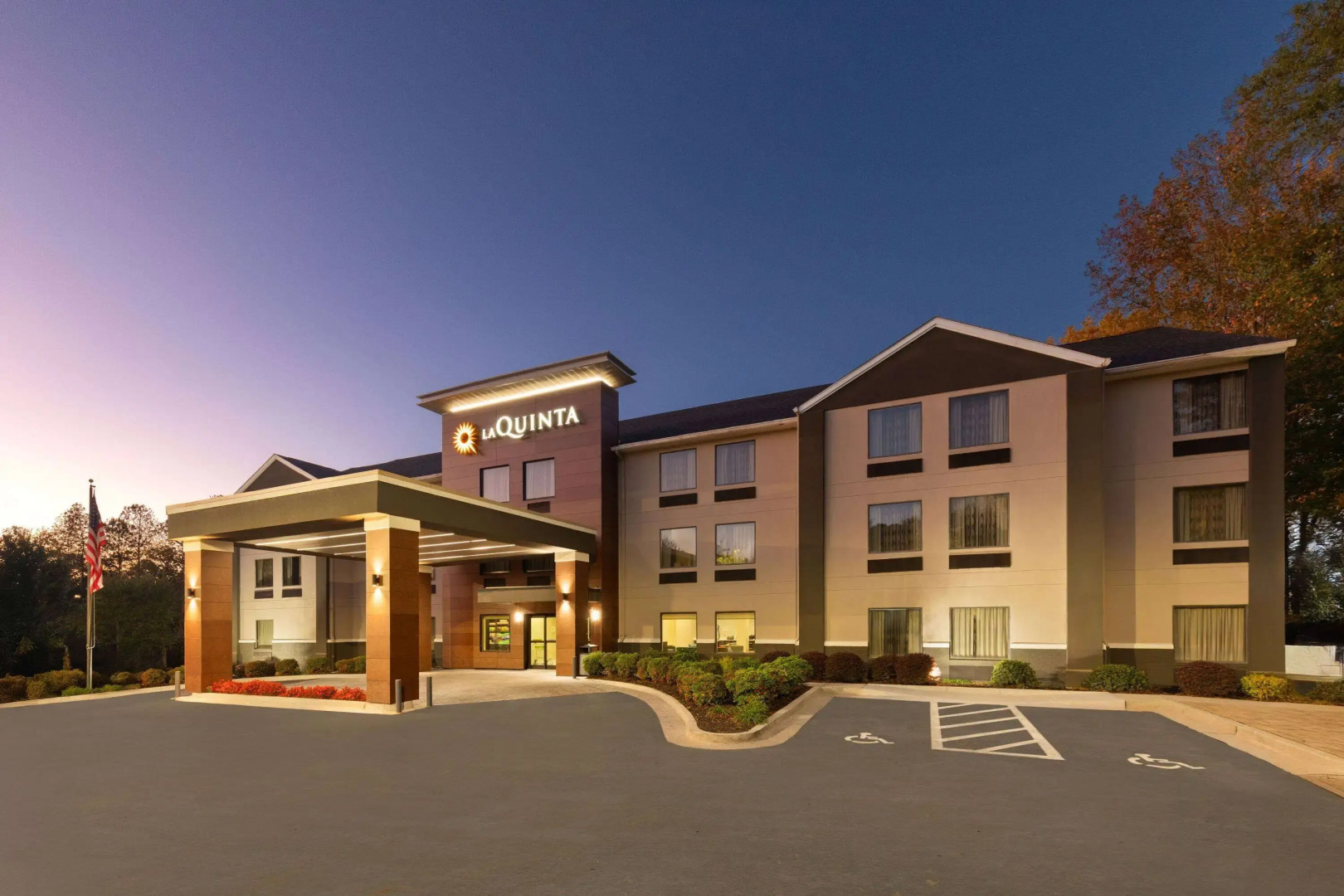 La Quinta Inn & Suites by Wyndham Snellville-Stone Mountain