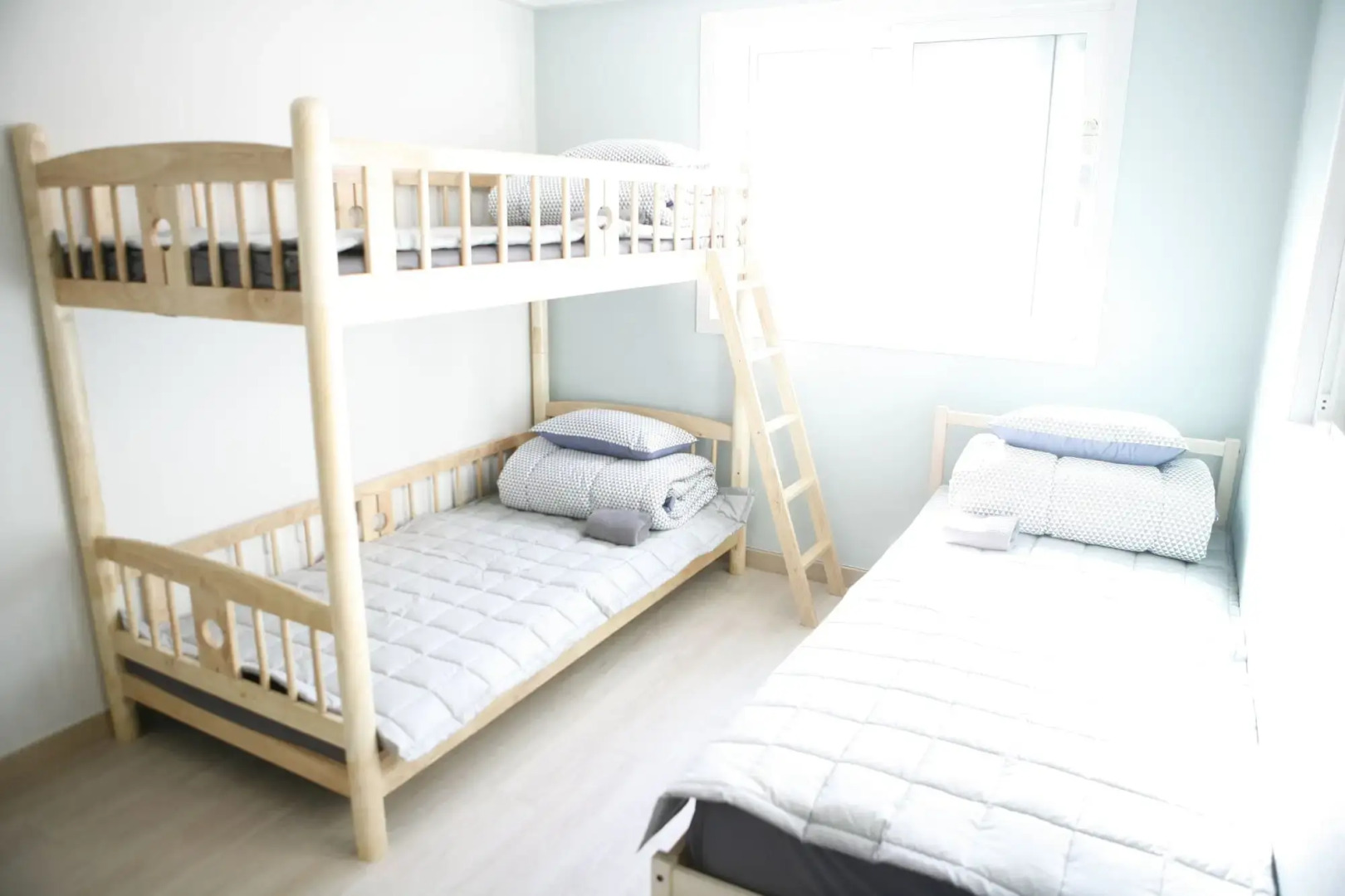 Twin Rabbit Guesthouse