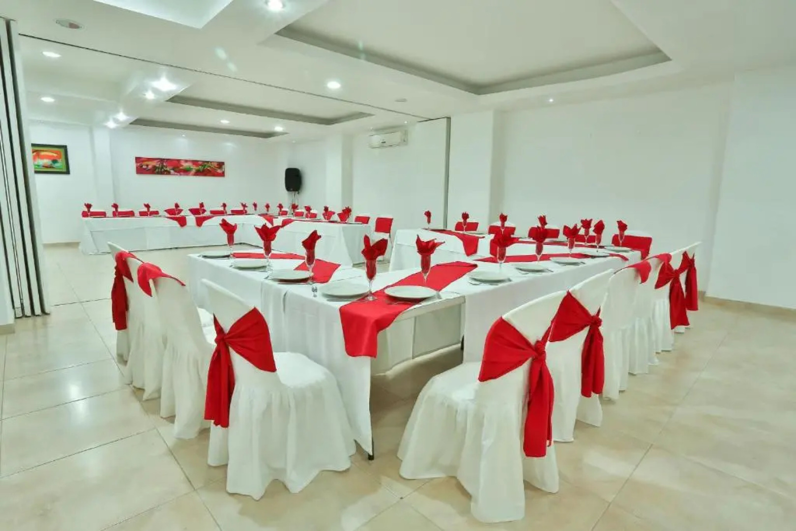 Casablanca Hotel, RestoBar, Catering, Events & Tourism in Garzón