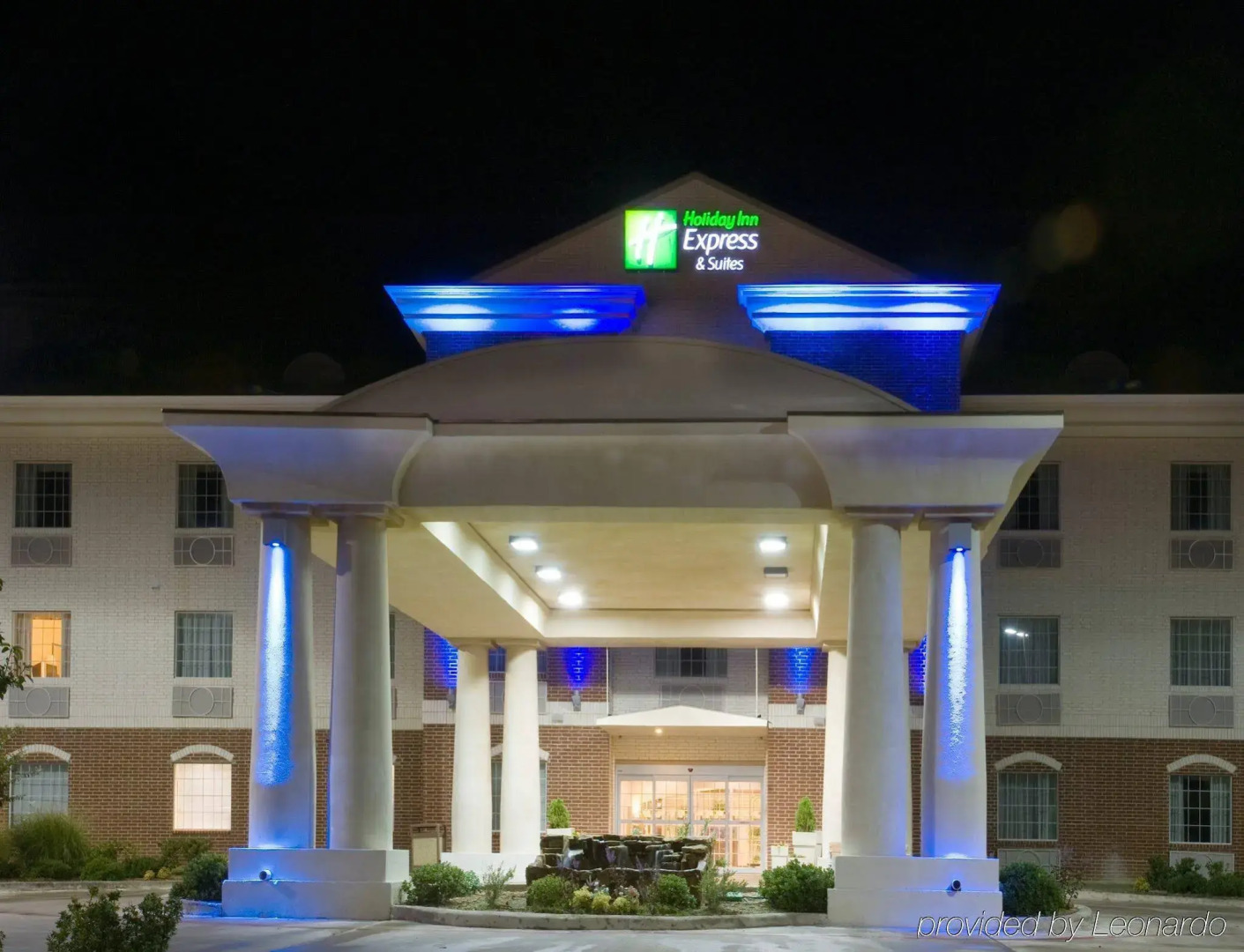 Holiday Inn Express & Suites Levelland by IHG