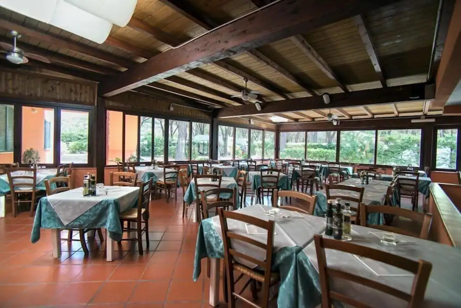 Victoria Mobilehome Camping Ville Degli Ulivi