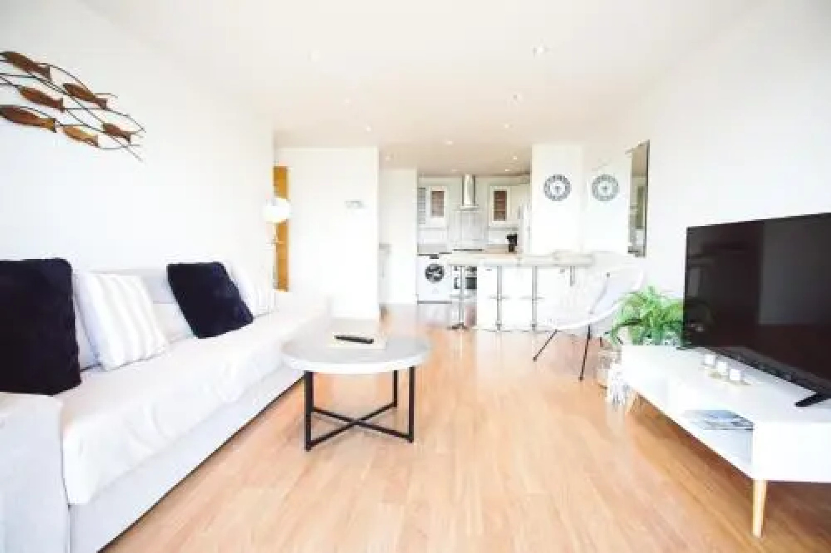 23 Horizons apartment