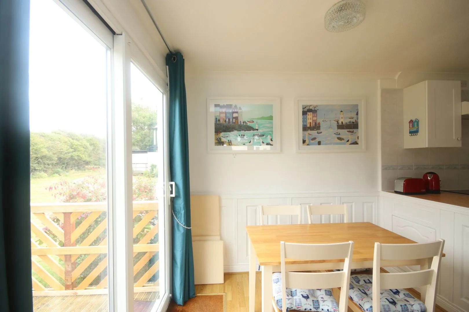 7C Medmerry Park 2 Bedroom Chalet