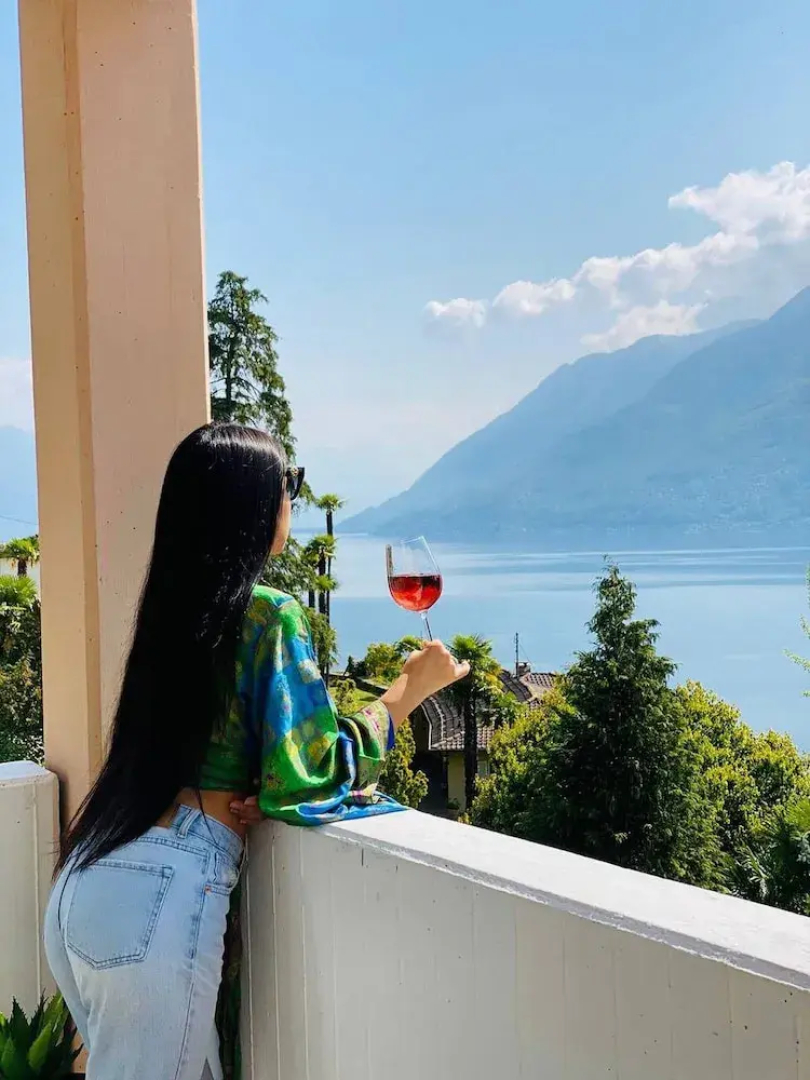 Sunny Modern Apartment Lake View Relax